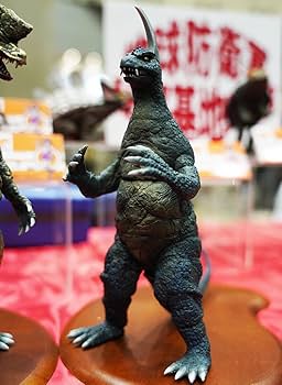 地球防衛軍秘密基地本部　グラナダス　帰ってきたウルトラマン　フィギュア 帰ってきたウルトラマンコレクション 燐光怪獣 グラナダス 完成