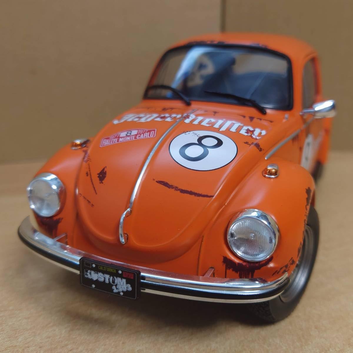 Amazon.co.jp: 118 フォルクスワーゲン ビートル 1303 イエーガー