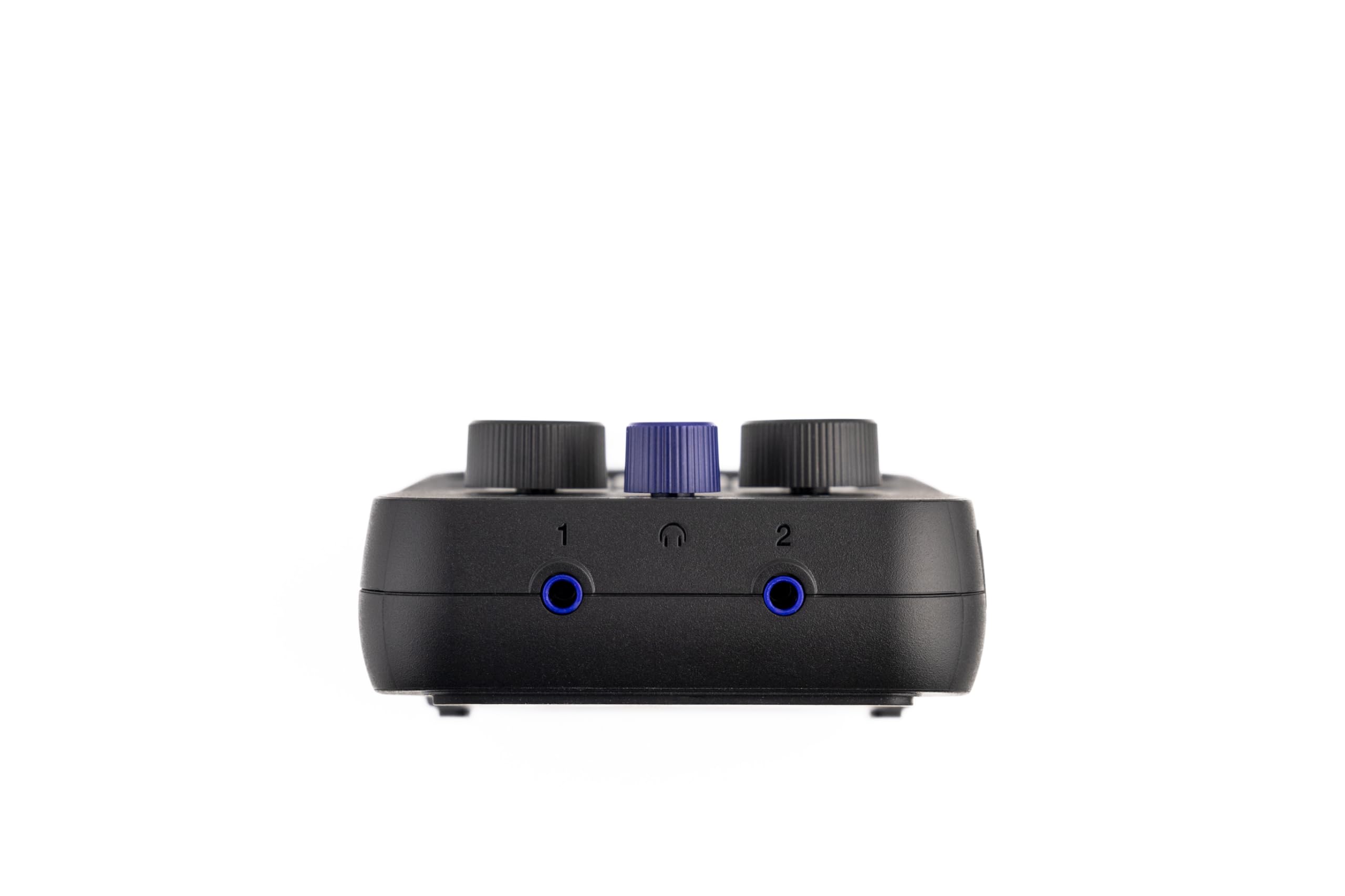 Zoom - P2 PodTrak Registratore Podcast Portatile, Mixer Podcasting e Interfaccia per Registrazioni Podcast Mobili in Qualità Audio Professionale, 2 Ingressi Microfono USB, Nero