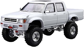 Aoshima The Tuned Car LN107 Hilux Pickup Double Cab Lift Up 94 Toyota 1/24 Scale Plastic Model