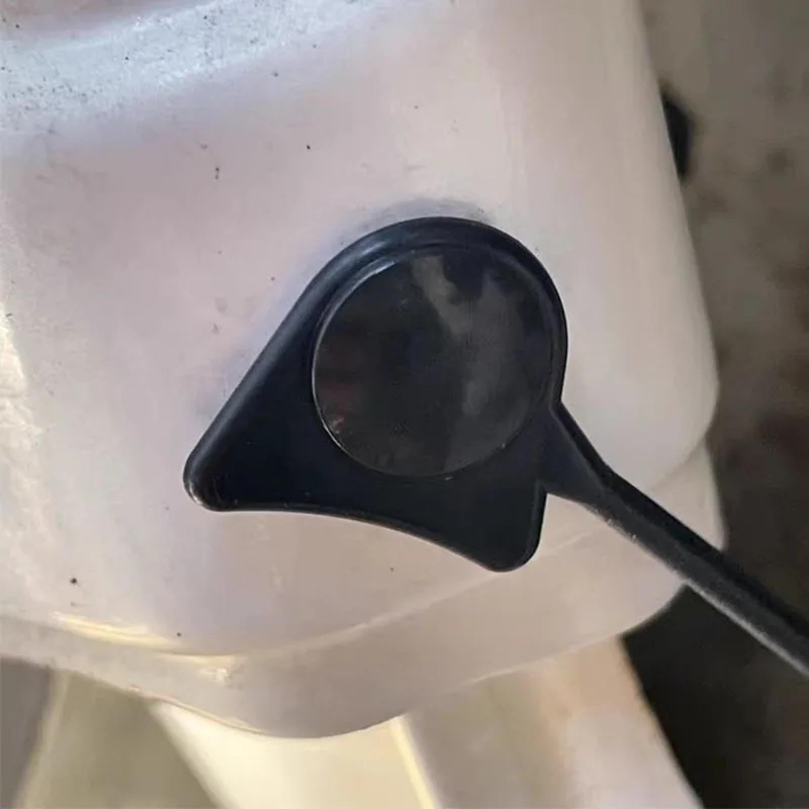 Amazon.com: Zuphte Gas Cap Tether for Mazda 2/3/6 CX3 CX4 CX5 CX8 CX9, Fuel  Cap Tank Cover Line Cable Rope Accessories KD3542250A : Automotive