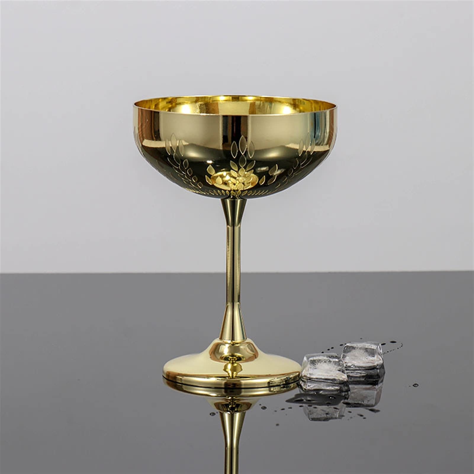 Tazza In Acciaio Inox Argentato Con Poignée, Per Bar, Arredamento Dell'hotel, Calice In Vetro Da Cocktai 94728515