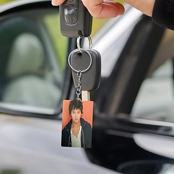 Amazon.co.jp: 木村拓哉 アクリルキーホルダー アクリルキ