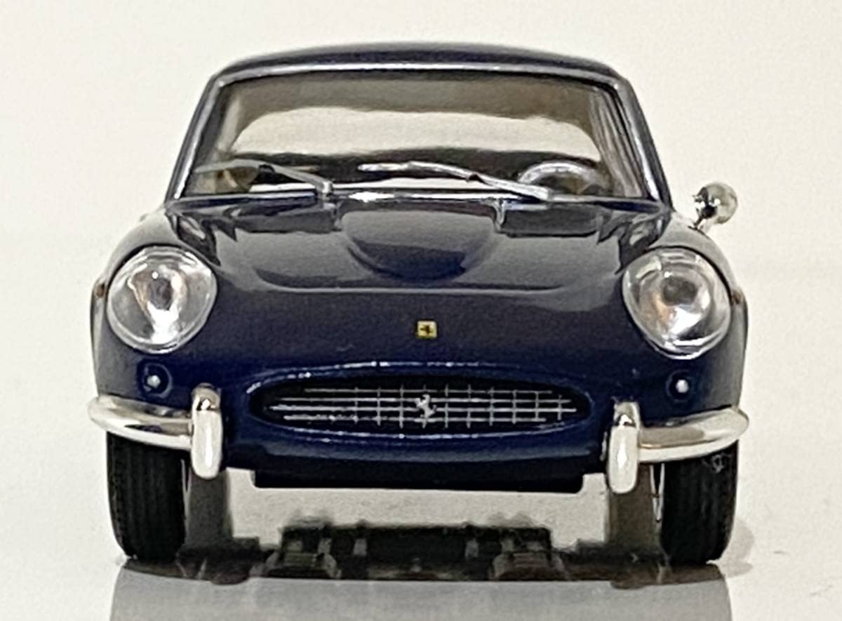 Amazon | 1/43 Ferrari 400 SA Superamerica Coupe Series II