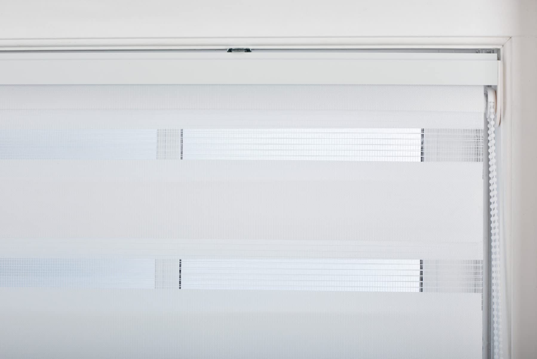FURNISHED Stores Jour et Nuit sur Mesure - Store Enrouleur zébré en Tissu à Double Vision, Installation Rapide - Store Jour et Nuit, Blanc, 120W x 210H cm