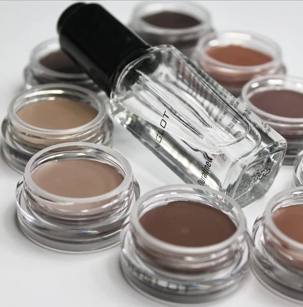 Inglot x Maura All The Drama Duraline Mixing Liquid 9ml. Trasforma i prodotti in prodotti waterproof e gli ombretti in eyeliner a lunga durata