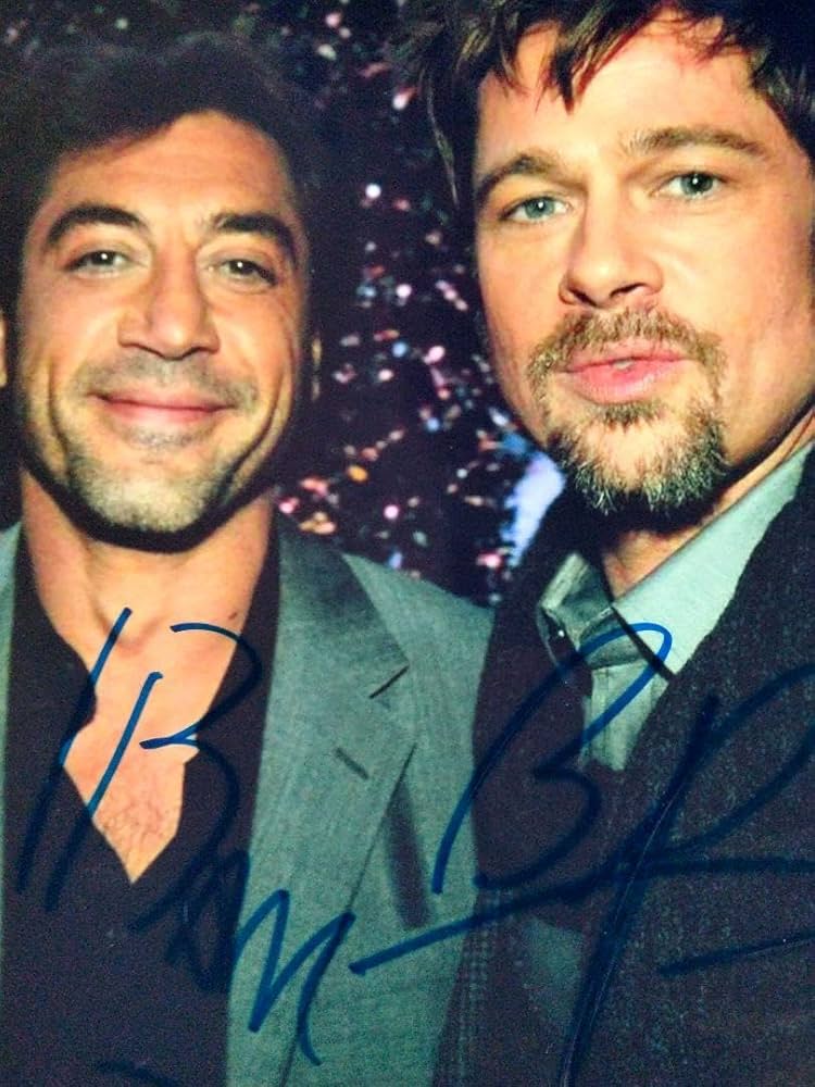 セール中…ブラット・ピットとハビエル・バルデム直筆サイン入り超大型写真…悪の法則 Amazon.co.jp: ブラットピットとハビエル・バルデム直筆サイン