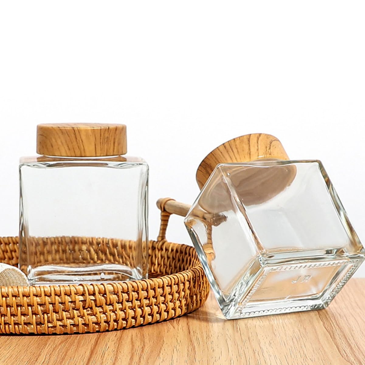 Tarros de Vidrio con Tapa de Madera Herméticos de 180ml, Paquete de 2 Unidades, Durabilidad Excepcional y Estructura Reforzada para Uso en Cocina