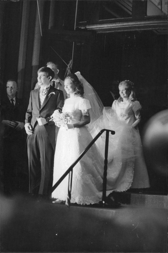 Julie nixon wedding 60 photos Astyledwedding com