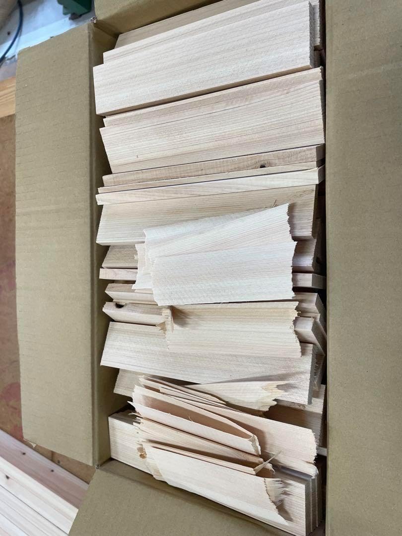 キャンプ 薪ストーブ 焚き付け用 焚き火 薪 針葉樹 桧 100サイズ 2箱