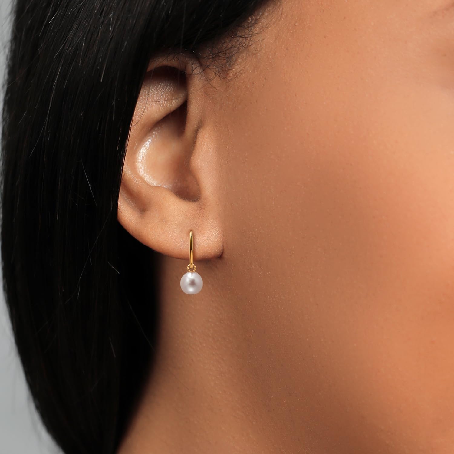 Gem Stone King 14K Yellow Gold White 7MM Round Shape Cultured Freshwater Pearl Endless Hoop Earrings For Women