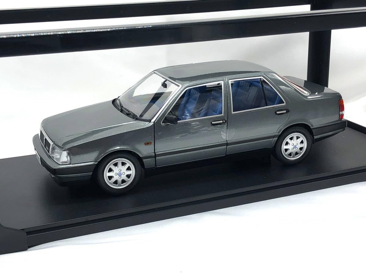 イタリア限定 MITICA 1/18 ランチア テーマ ターボ i.e. 1S 1984