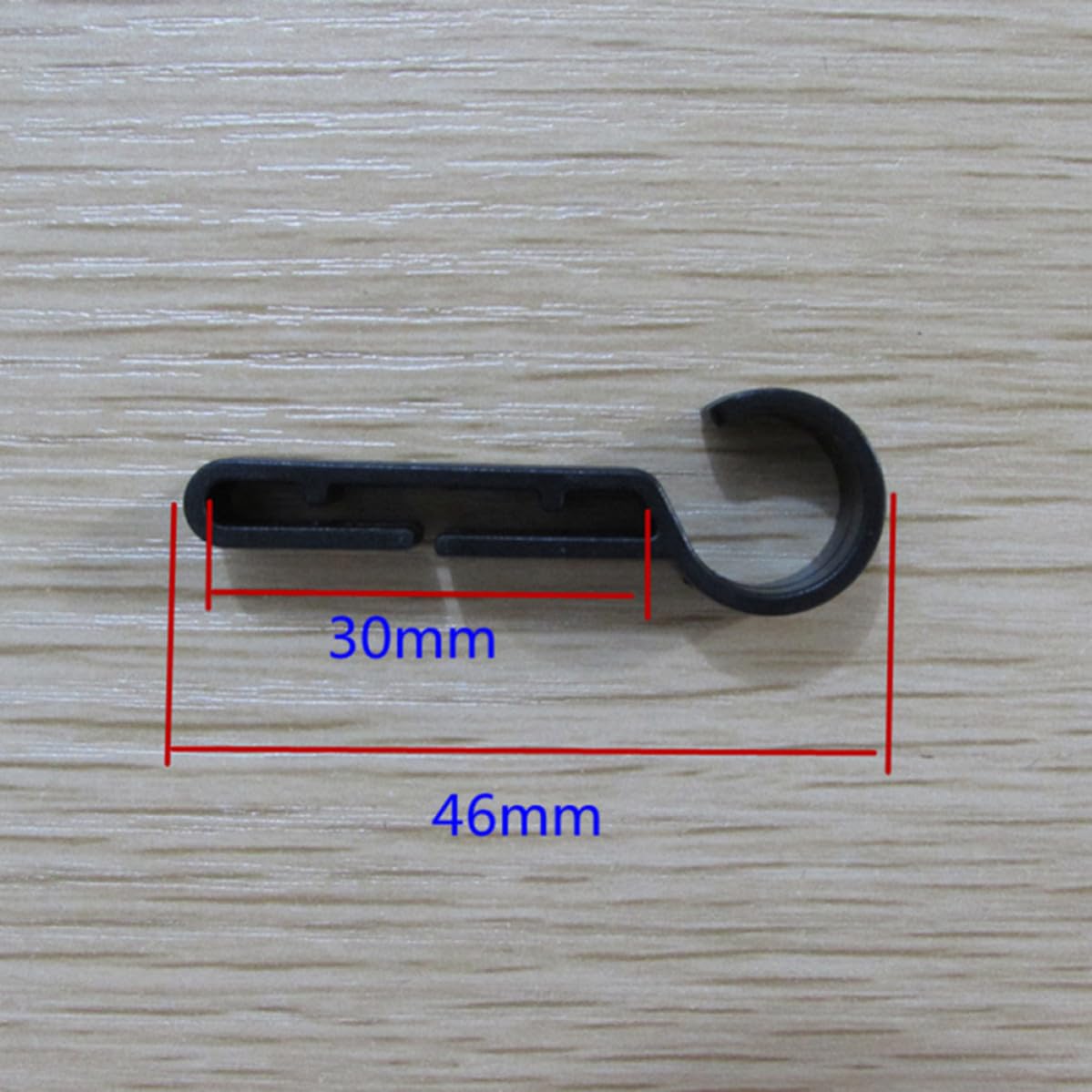Clip Fermacasco Neri in Plastica Antiscivolo per Fibbia di Sicurezza, 8 Pezzi Facili da Usare per Accessori Casco Antinfortunistica e Aggancio Sicuro