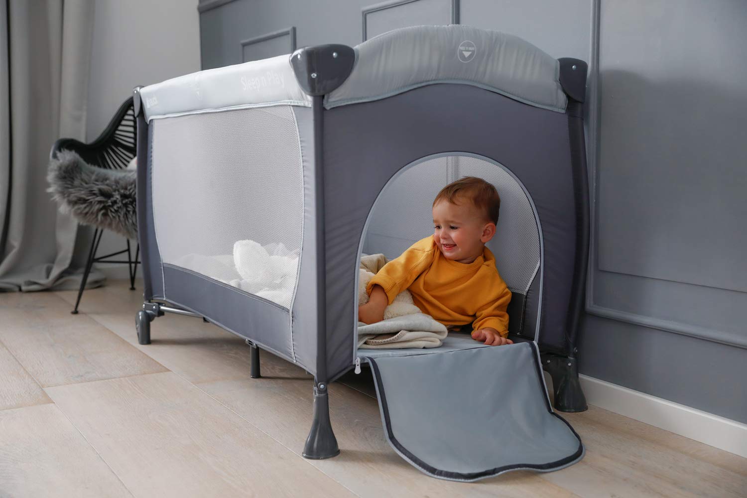 Hauck Cama de viaje infantil Sleep N Play Go Plus con bolsa de transporte, ruedas y deslizamiento para jugar, plegable, cuna de viajes para bebés desde el nacimiento hasta 15 kg