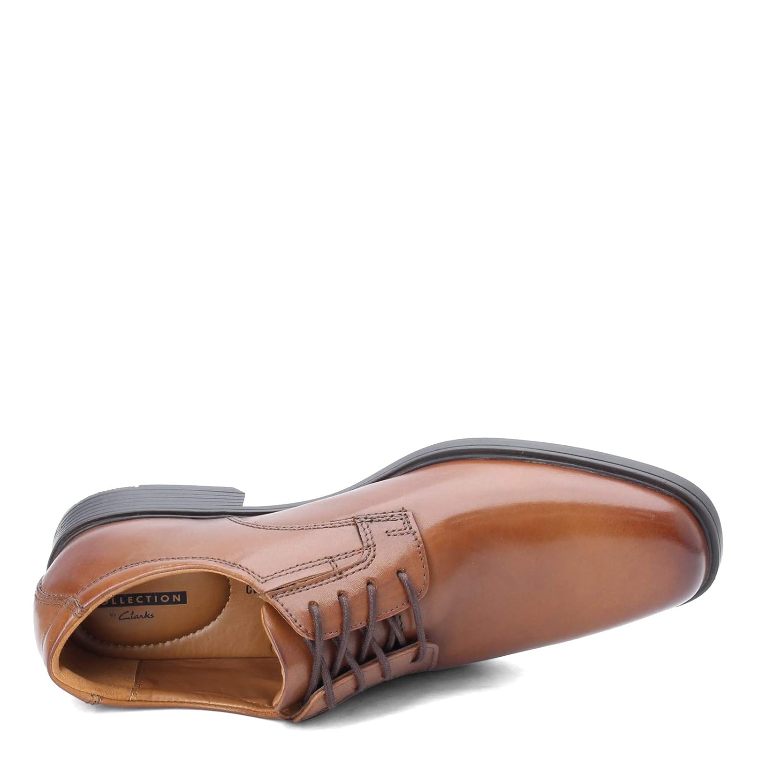 Oxford Clarks Tilden Plain Derby masculino em promoção! Veja a oferta e mais achadinhos de Sapatos 8 Hoje é o melhor dia para comprar Oxford Clarks Tilden Plain Derby masculino com aquele preço maroto! Promoção! Aproveite a oferta! 8