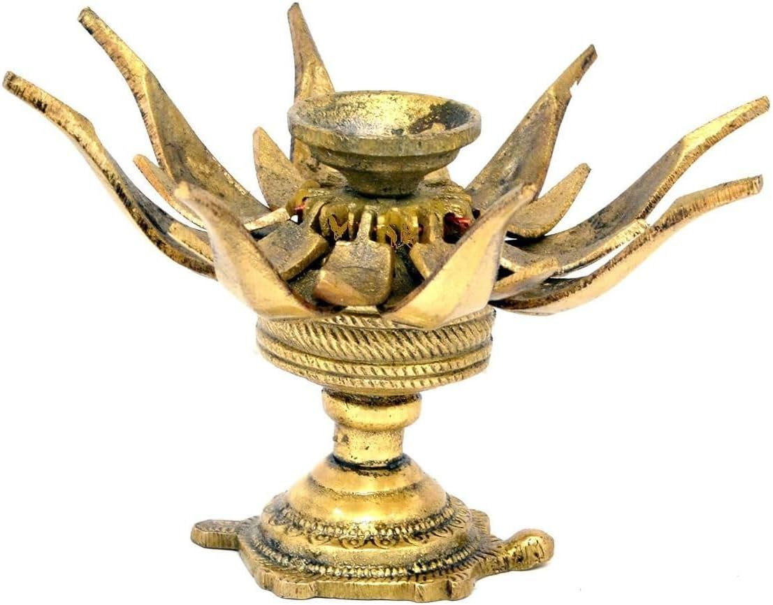 Prakruthi Brass Flower Candle Holder On Tortoise 0.29kg, Standard, Yellow, 1019749