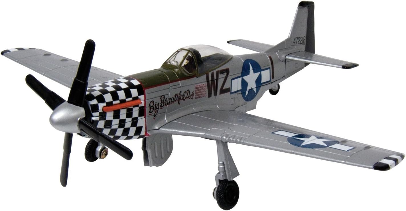 Richmond Toys 1: 48 Scale Boeing P-51 Mustang DIE-CAST Model