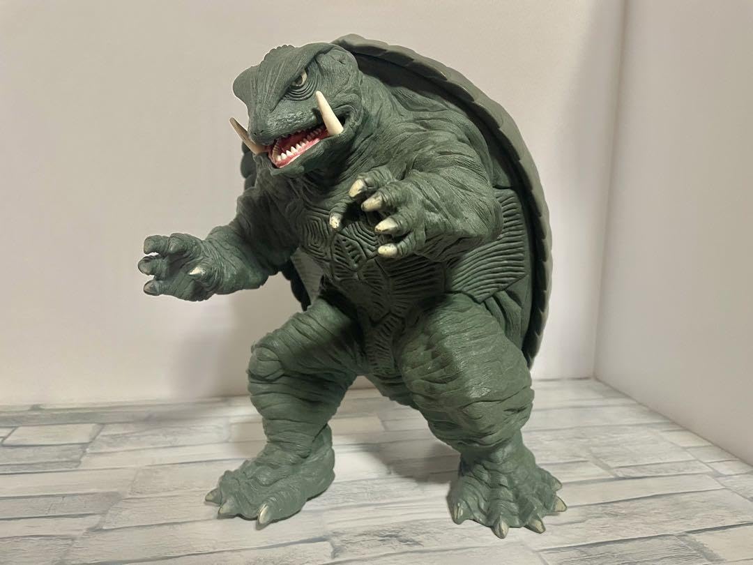 Amazon.co.jp: プラズマウォーク 大怪獣 ガメラ : おもちゃ
