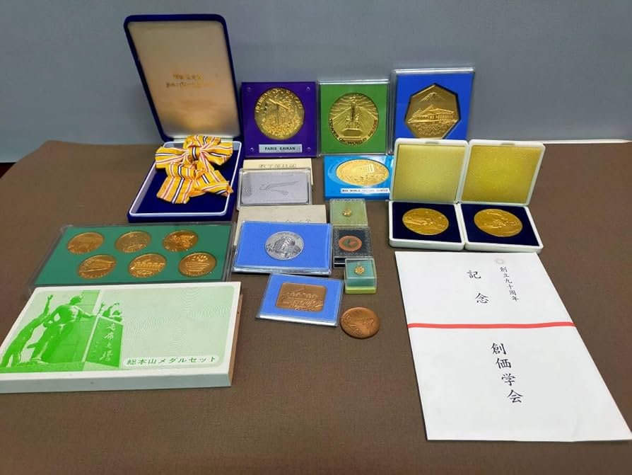 ネコポス可　創価学会 池田大作 創価学園栄誉賞　希少メダル ネコポス可 創価学会 池田大作 創価学園栄誉賞 希少メダル