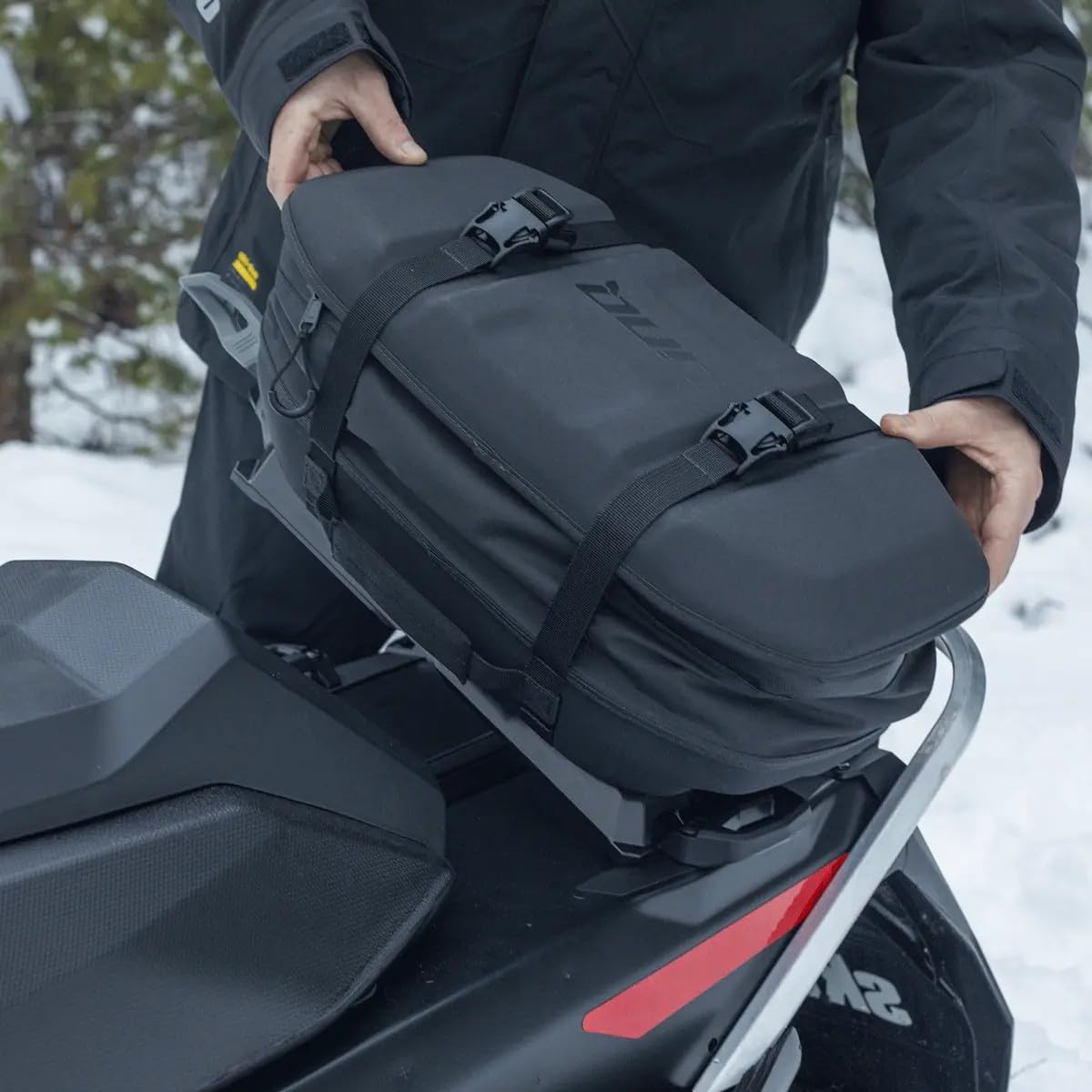 Amazon.com: Ski-Doo LinQ 4.5 US Gal (17L) Trail Expandable Bag