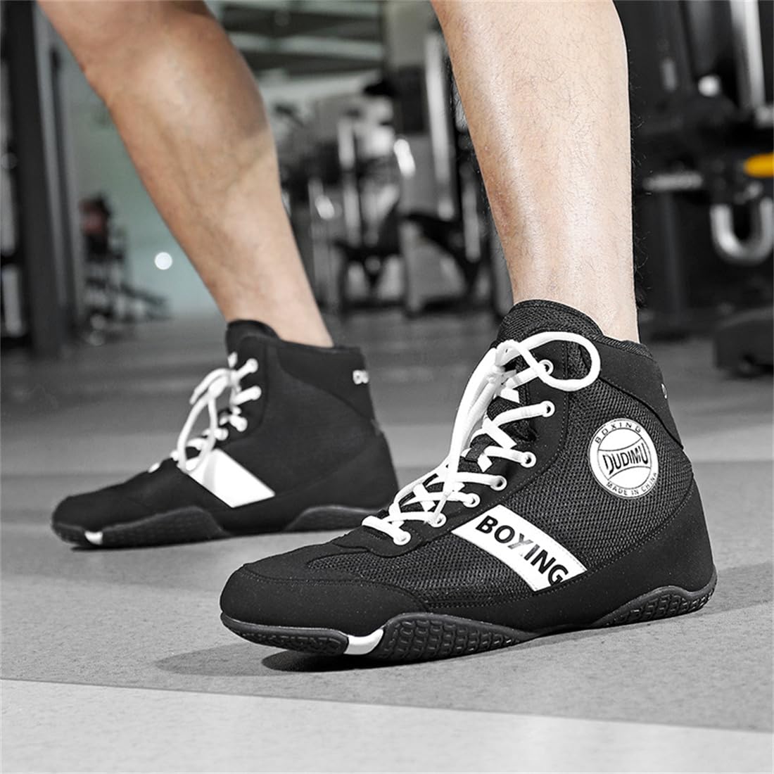 Chaussures de Kickboxing de Combat pour Hommes, Chaussures de Fitness Légères à Coup Moyen pour la Boxe, l'Entraînement et la Compétition
