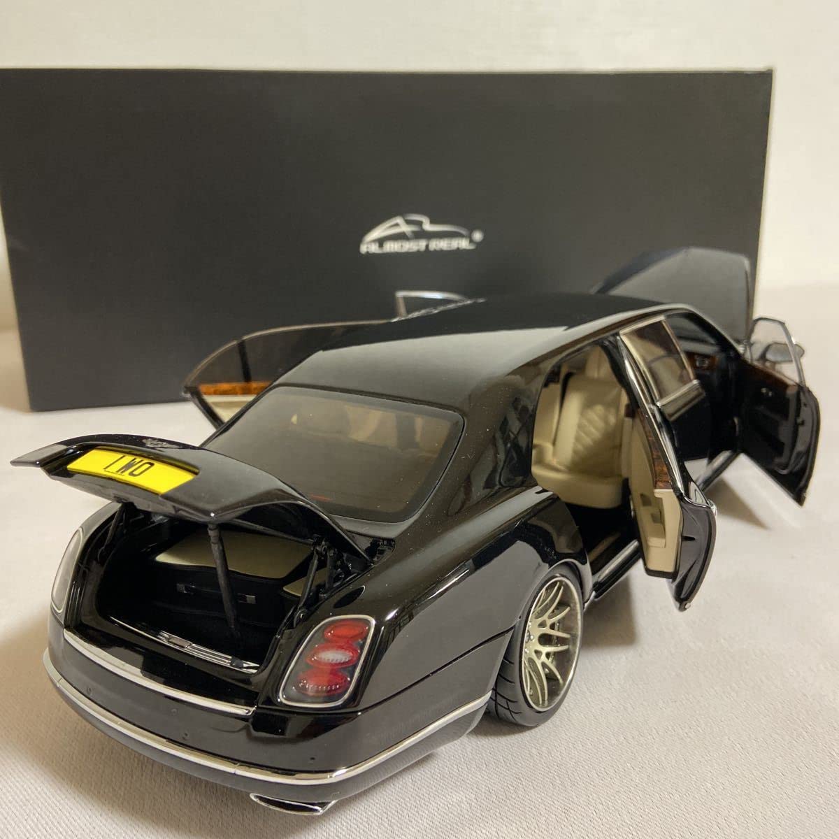 Amazon | オールモスト リアル／ALMOST REAL：1/18 ローダウンカスタム  