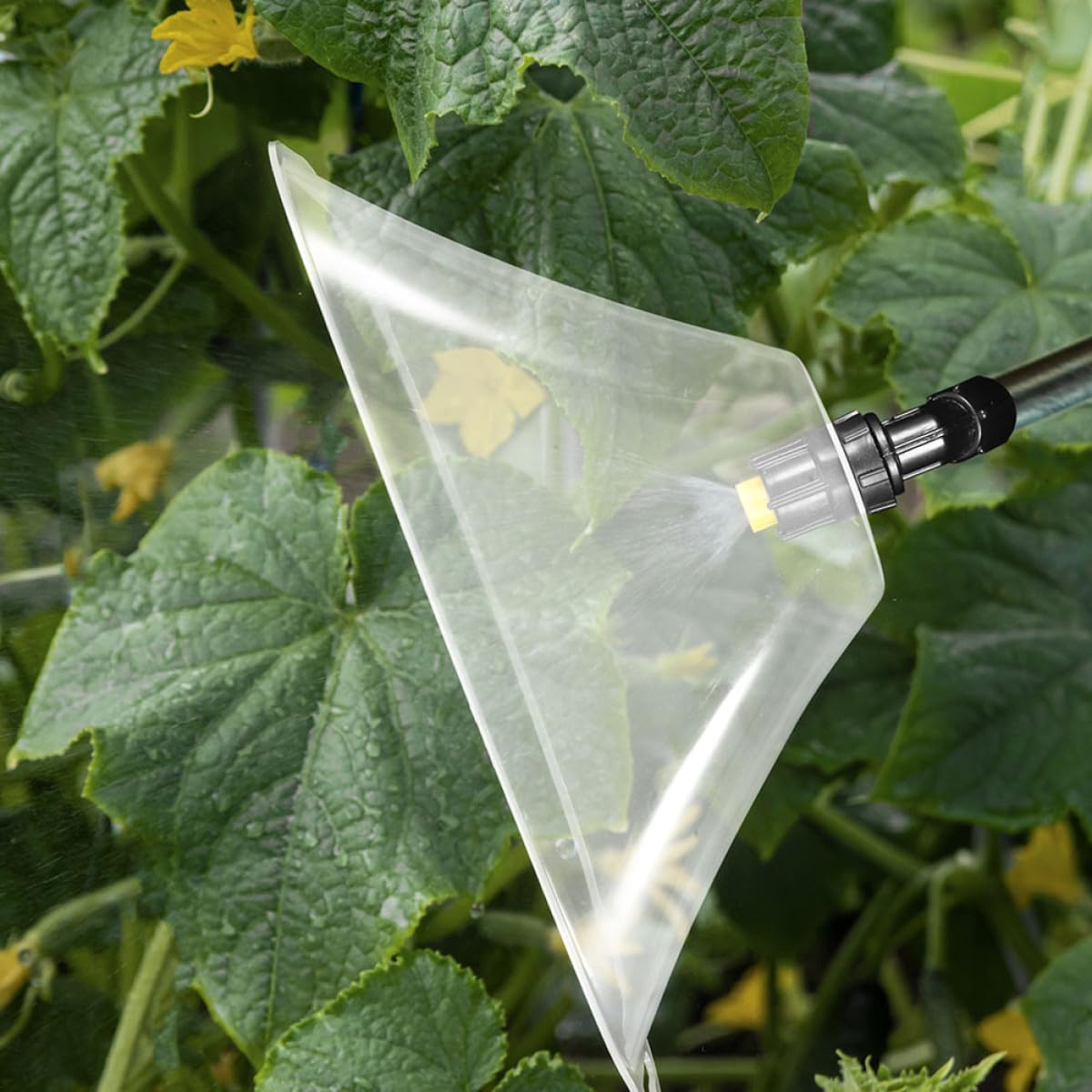 Ugello Nebulizzatore Agricolo a Ventaglio Fine con Protezione Antivento | Plastico, 3 Pezzi, per Piante e Colture, per Prati e Campi Agricoli, Spruzzo Uniforme