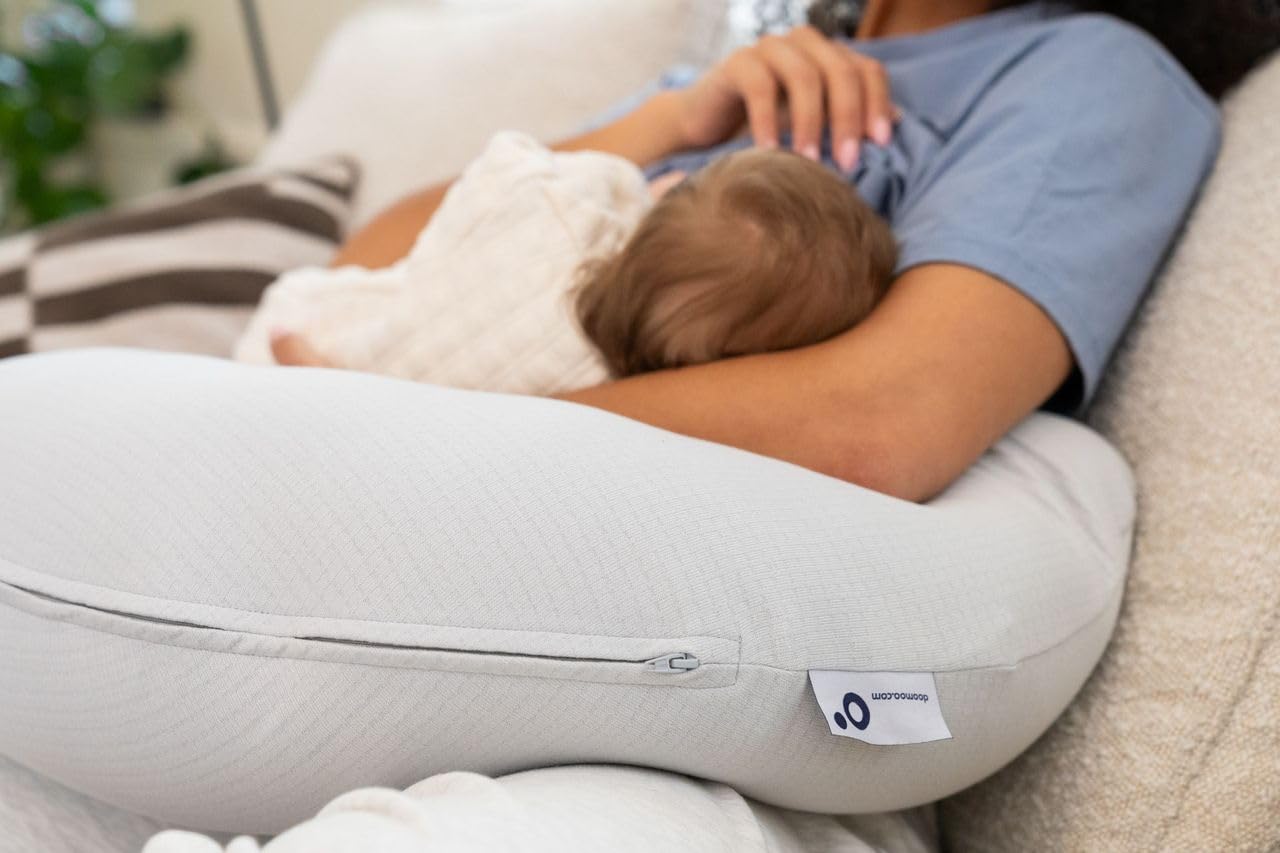 doomoo Coussin de Grossesse & d'allaitement 2 en 1 Twisty - Ultra Confort - Remplissage Microbilles Ultra-Fines - Silencieux - Made in Europe - Certifié Oeko-TEX et Bio, Pearl Grey