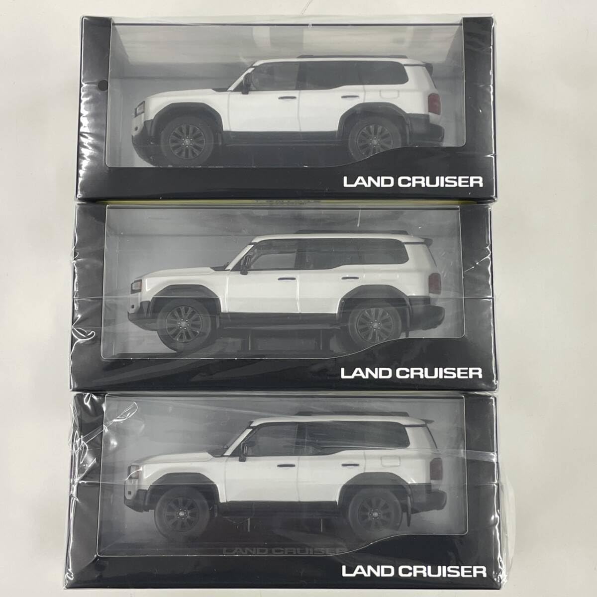 Amazon.co.jp: 新型 ランドクルーザー 250 全9色コンプ セット カラー