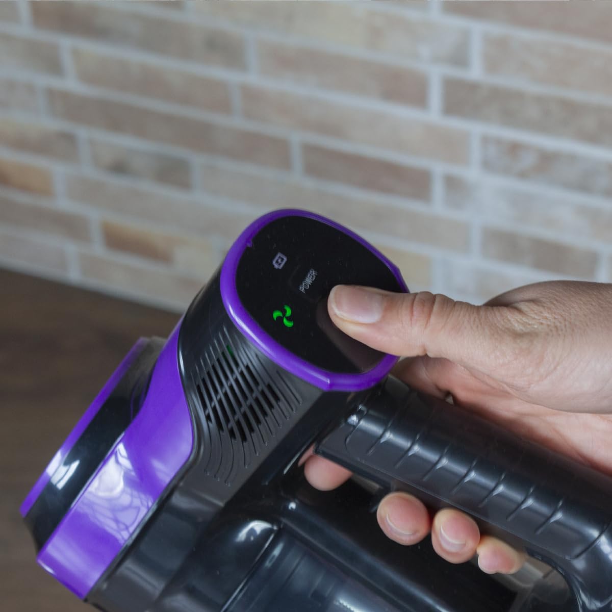 PRIXTON Aspirador Vertical Inalámbrico Thor Cyclone, Filtro HEPA, Potencia 150W Regulable a 2 velocidades, Batería Extraíble de Alta Duración, Accesorios incluidos