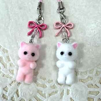 ひ*ん様 【今だけ！】シークレットフロッキーマスコットチャームコンプセット 楽天市場】ぽちゃぽちゃおキャット様フロッキーフィギュア 3匹目