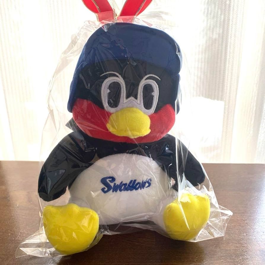 m*i様 【美品】つば九郎　サイン入り　お座り　小　ぬいぐるみ Amazon.co.jp: ご当地方方言 サイン入り つば九郎 抱っこ