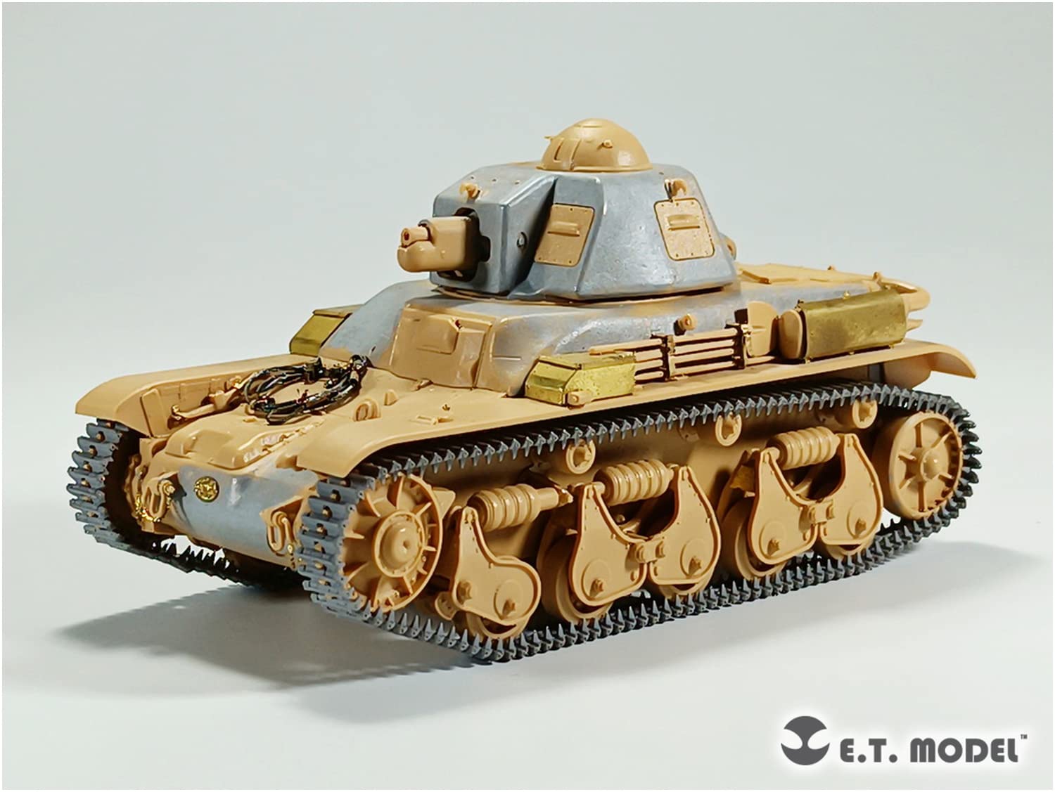 トランペッター 1/35 無限軌道シリーズ ルノーR35 軽戦車系列用 02061 プラモデル Amazon | トランペッター 1/35 無限軌道シリーズ ルノーR35 軽