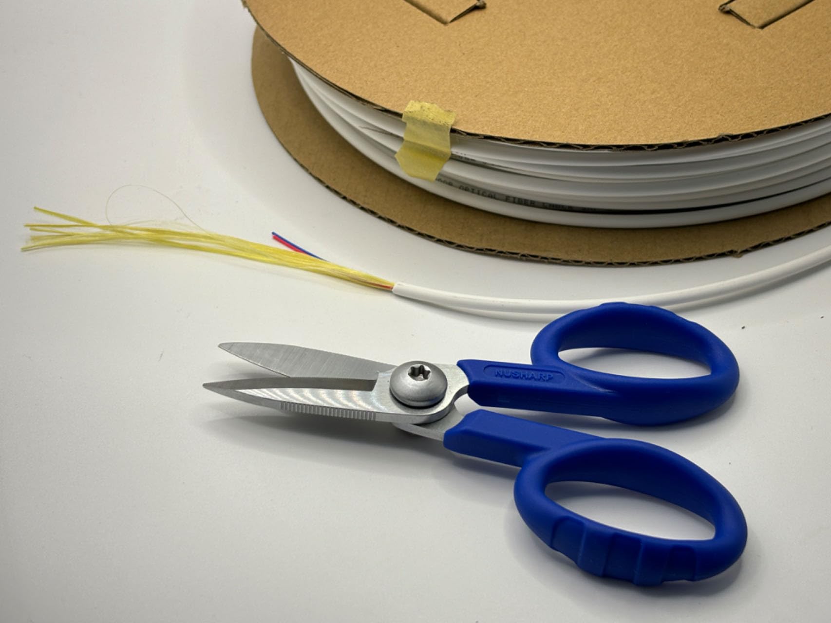 Elfcam® - 2 Pezzo Forbici in Kevlar per Fibra di Vetro, Super Multi Scissor per Tecnici del Lavoro, Elettricisti e Installatori，Lunghezza 138 mm, Blu