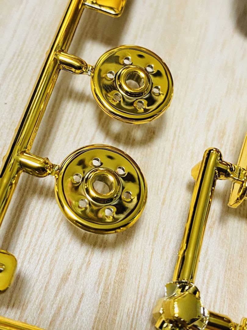 ミニ四駆　スーパーセイバー　ゴールドボディ Amazon | マグナムセイバー ミニ四駆 ボディゴールド金メッキ 海外