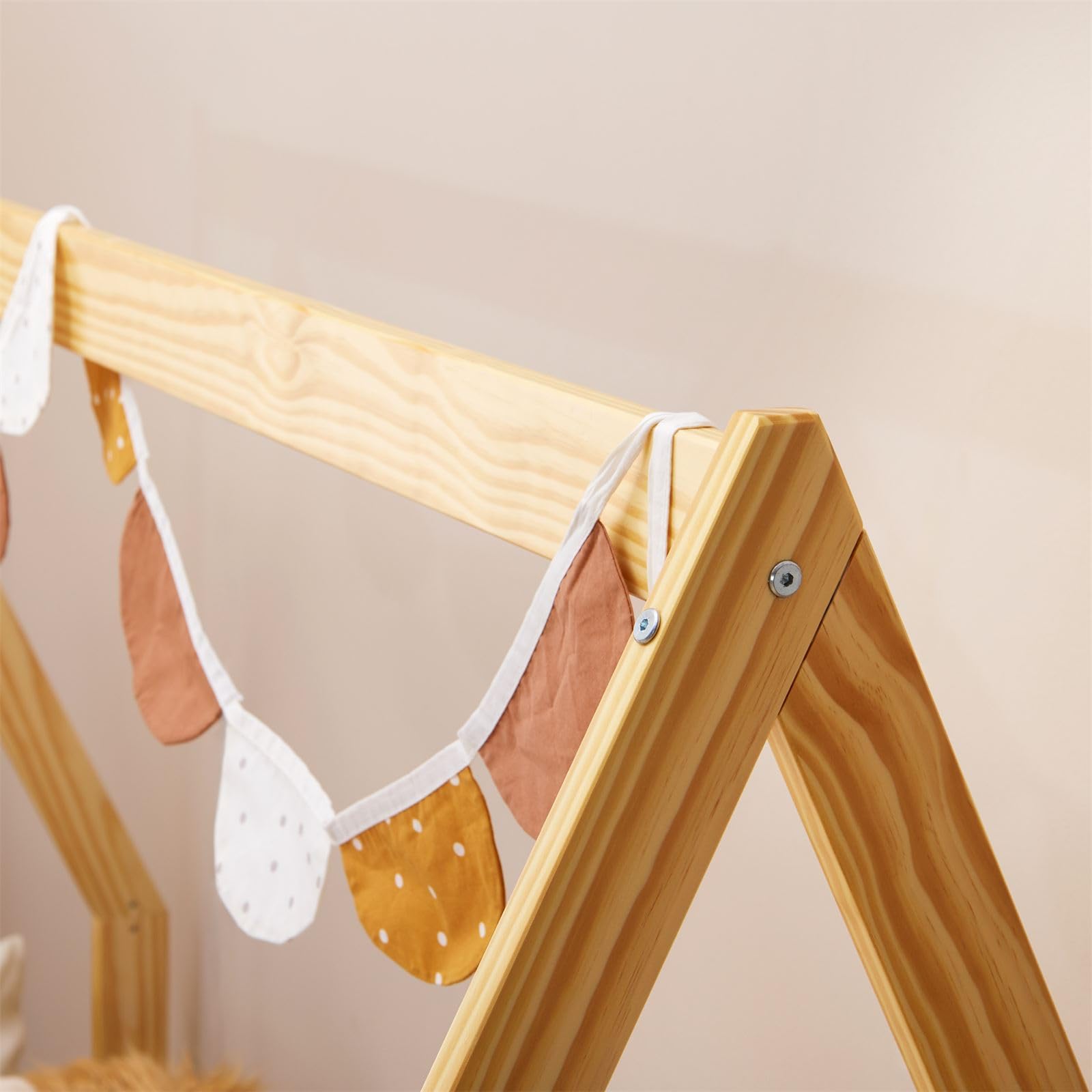IDIMEX Hausbett LUSIA Kinderbett in Hausform, 80 x 160 cm, Natur, Kiefernholz Kinderbett mit Rausfallschutz, ideal zum Schlafen und Spielen, Bodenbett, Montessori