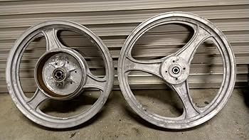 Amazon.co.jp: 超希少 当時物Z系 CMA キャスト ホイール 4穴 z1 z2