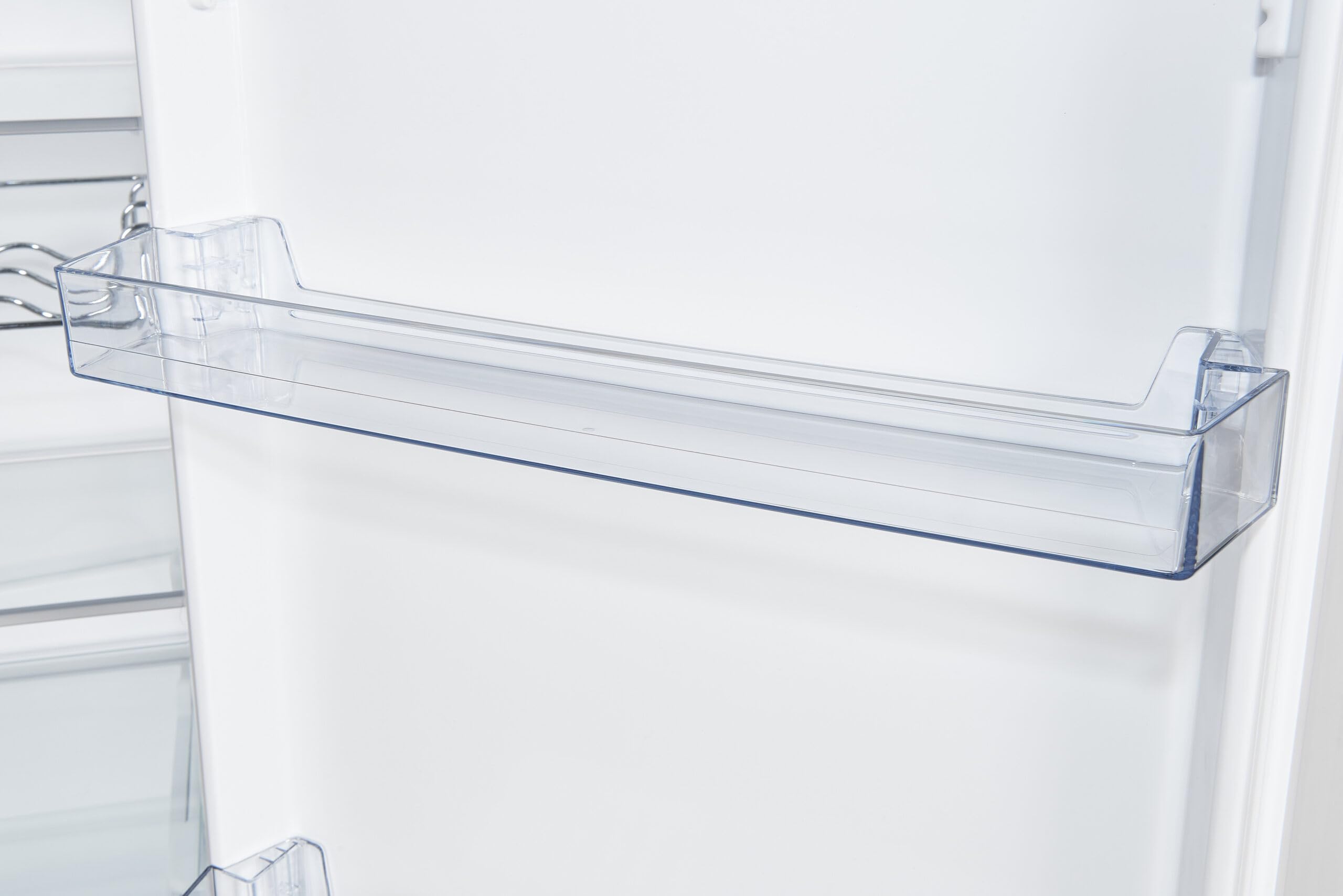 Exquisit® Frigorífico Combi, 246L, Clase E, Color Blanco, Tecnologia No-Frost, Cajón Verdulero, Puerta Reversible, Regulación con Visualización Digital, Consumo 217 kWh/año, Medidas 178,2x54x53 Cm.
