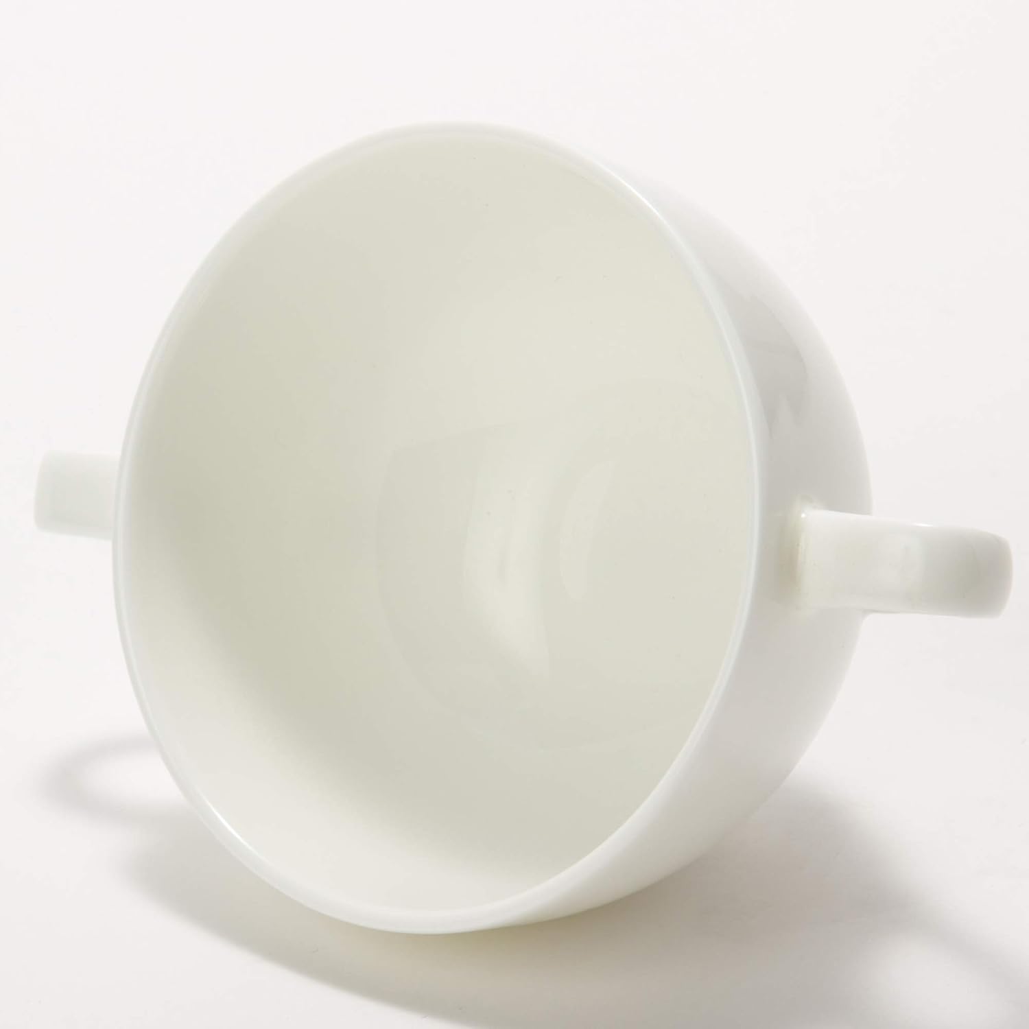 Narumi 51137-2798 Cup Saucer, Terrace Plane, White, 8.1 fl oz (230 cc), Bouillon, Microwave Heating Compatible, Made in Japan