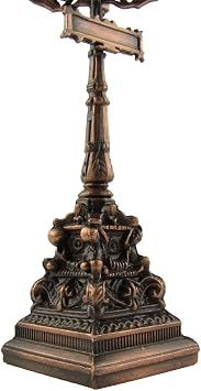 IIV Treasure Gurus Miniature Light Pole Die Cast Pencil Sharpener