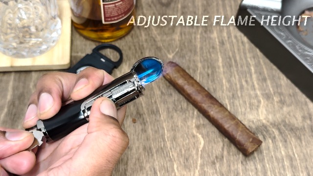 Encendedor Visol Triad negro mate triple llama para cigarros miniatura 7