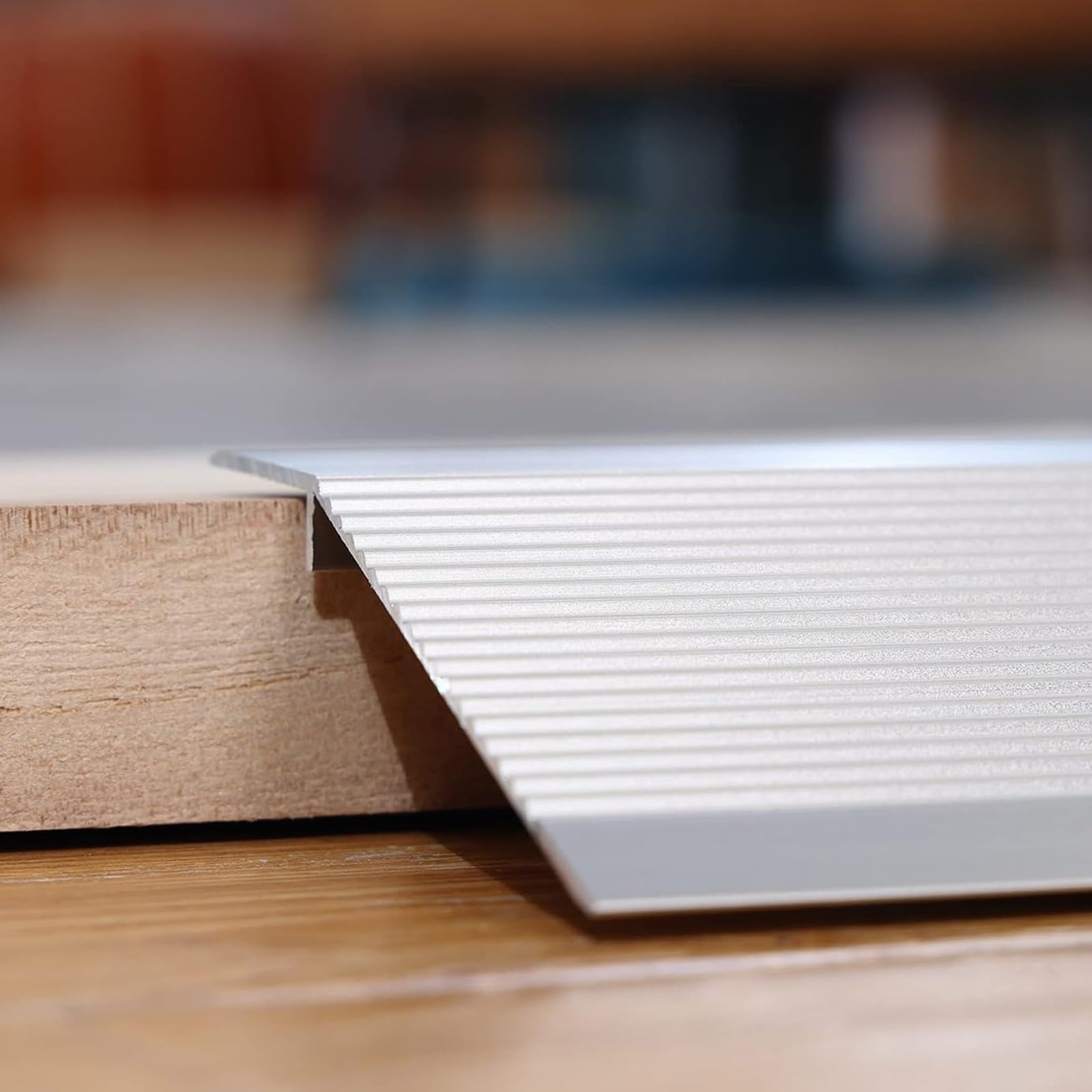 EMISOO Vloer Overgang Strip Drempel Overgang Rail Breedte 100mm Hout Naar Tegel Overgang Profiel Hoogte Compensatie 10mm-50mm Aluminium Vloer Strip Afdekstrip (Color : Champagne