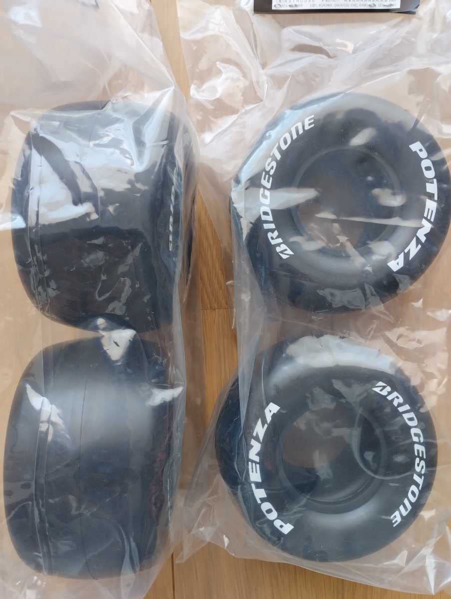 Amazon.co.jp: R31ハウス スリックタイヤ2本＋インナースポンジ2