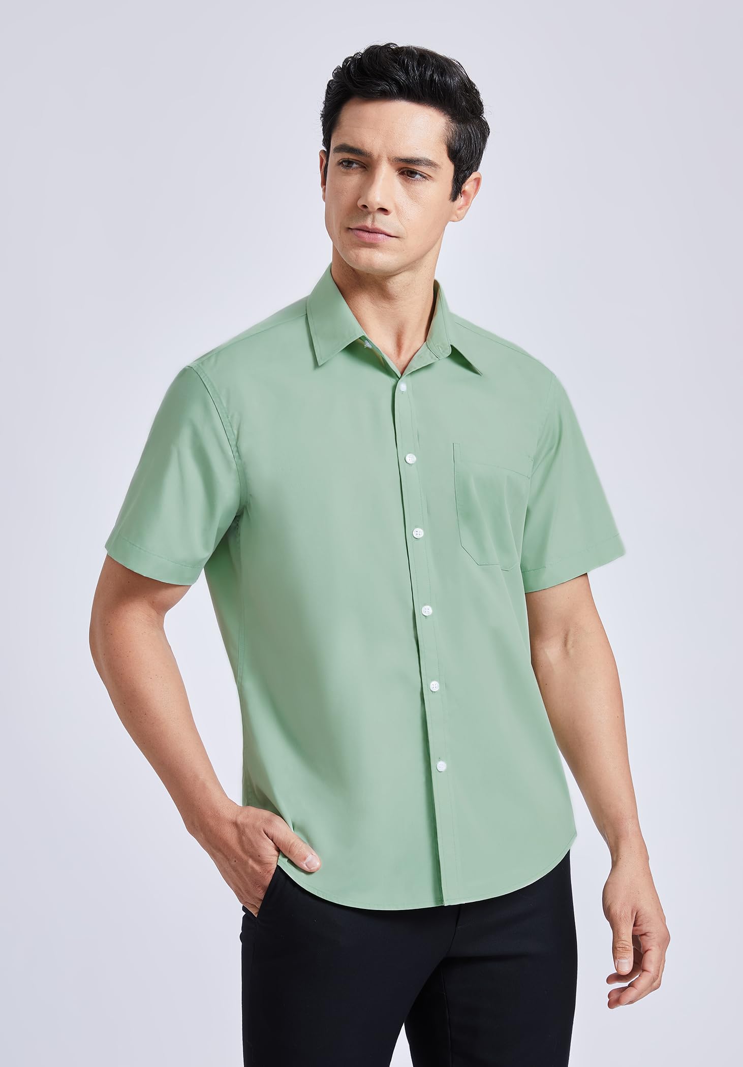 HISDERN Chemise à Manches Courtes pour Hommes Chemise de Couleur Unie décontractée d'été Chemise à Coupe régulière avec Poche
