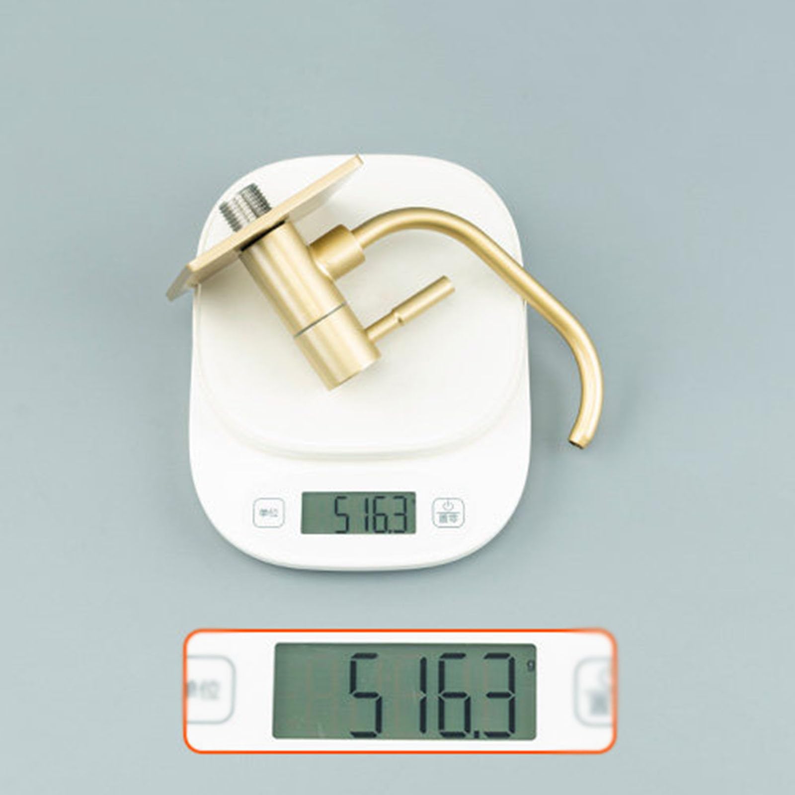 Grifo para fregadero de cocina, filtro de agua fría giratorio de 360°, grifo montado en la pared para sistemas de ósmosis inversa, acabado dorado, fácil instalación
