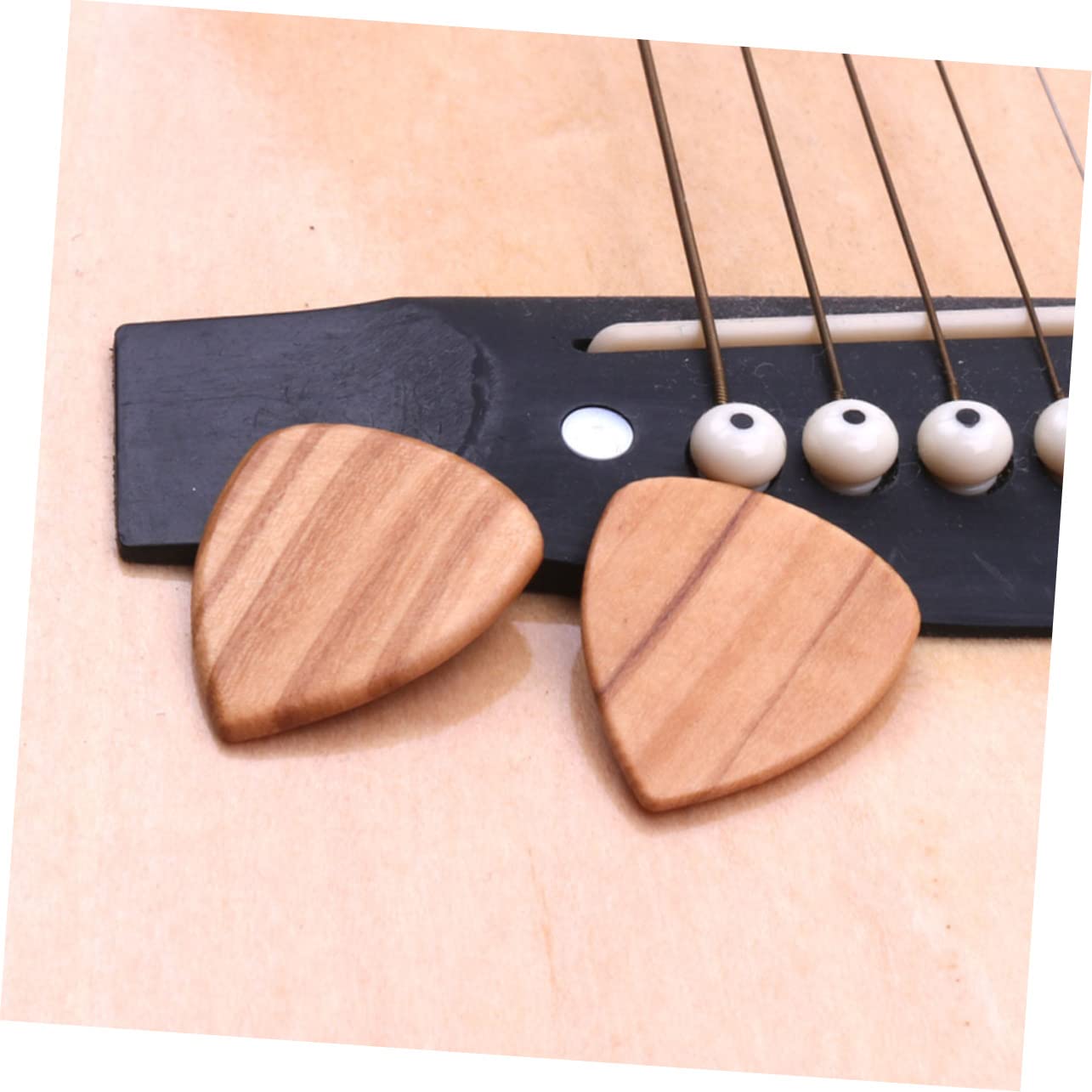 16stücke Olivenholz Gitarrenplektren Praktische Picks Für Akustik Gitarre Langlebig Und Klangstark Für Gitarristen Und Musikliebhaber