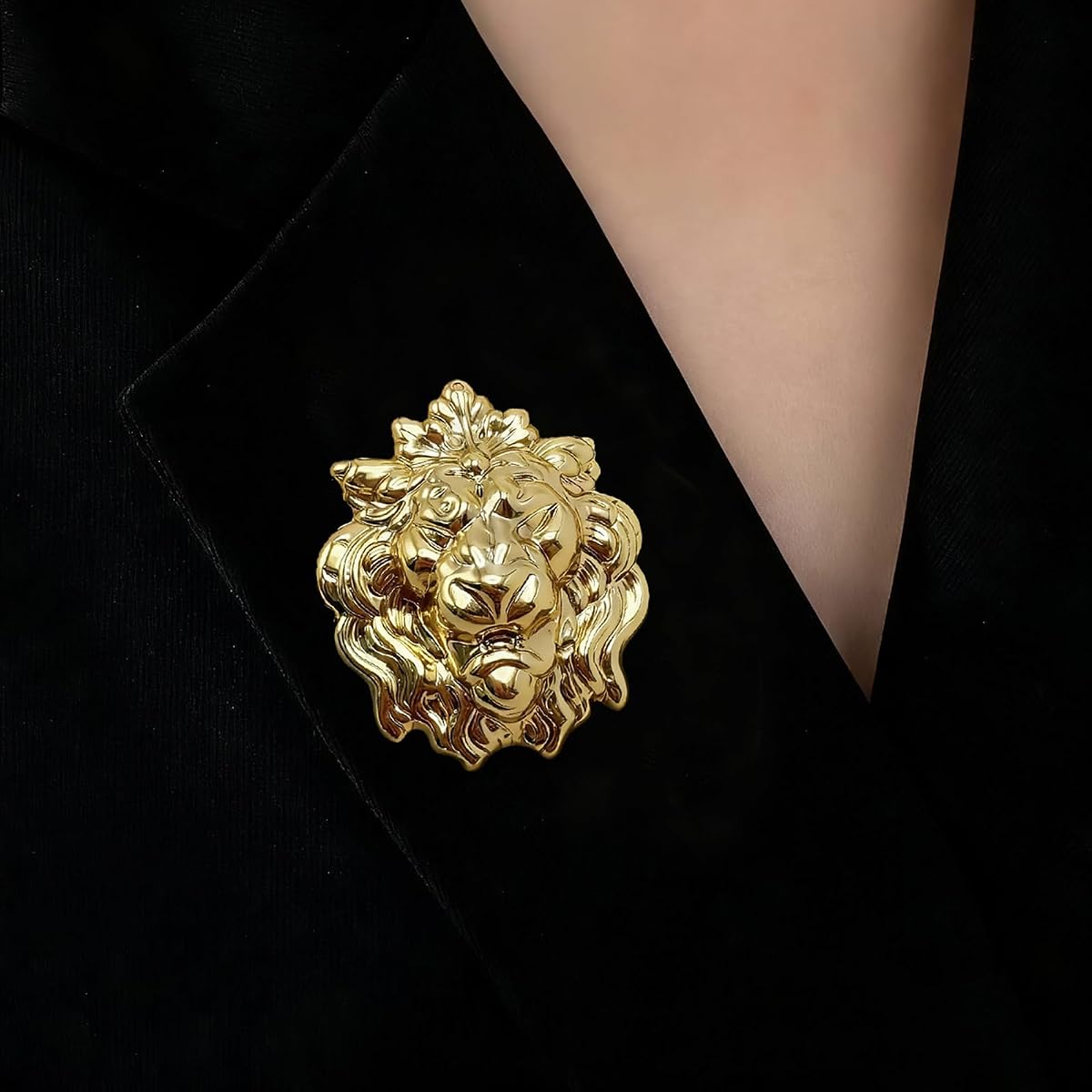 Lion Head Brooch & Pins Gold Western Style Animal Pin for Women Men Jackets Dresses Fashion Jewelry Accessories Gift