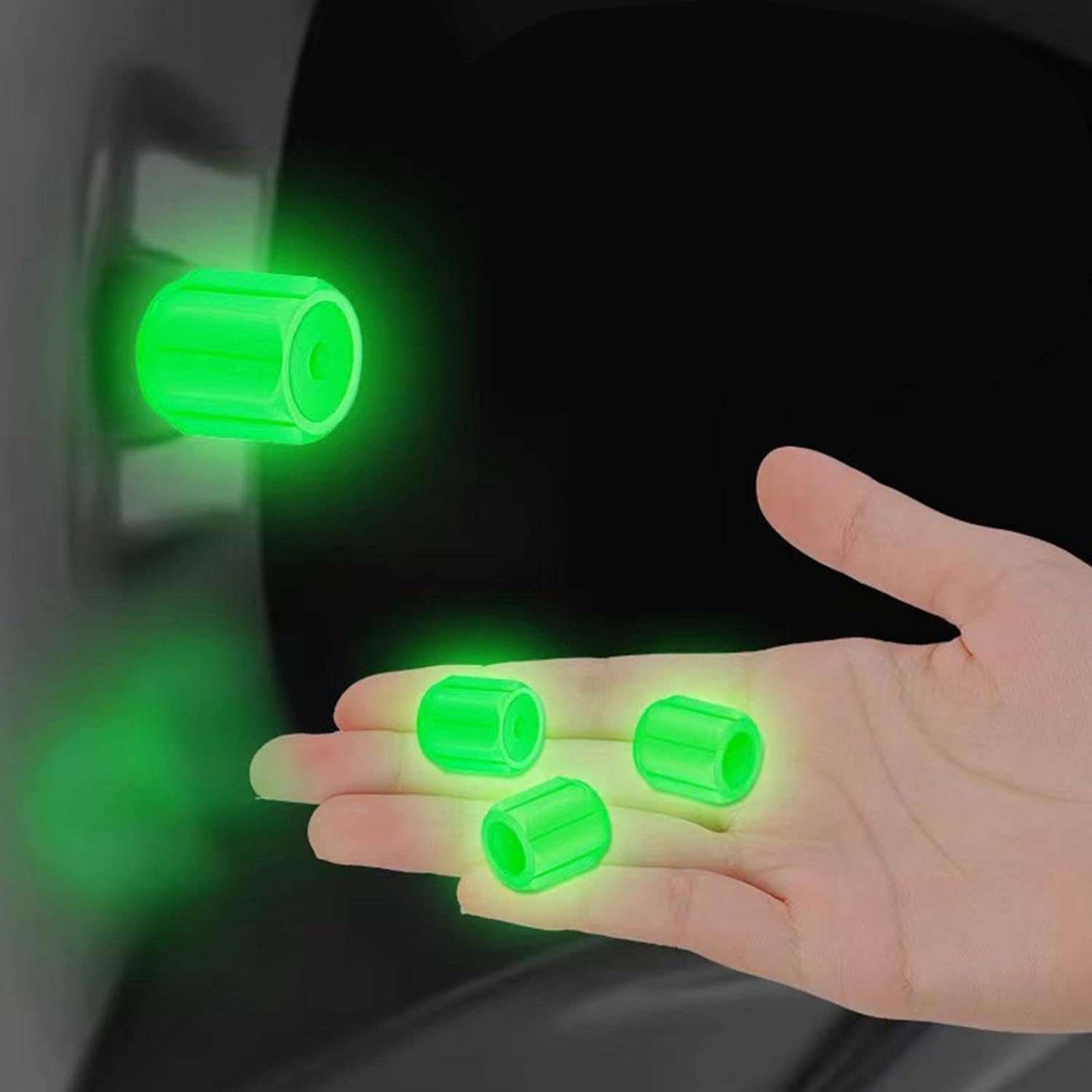 Bouchons De Valve De Pneu Lumineux De Voiture Brillent Dans Le Univers Pour Voiturerouge