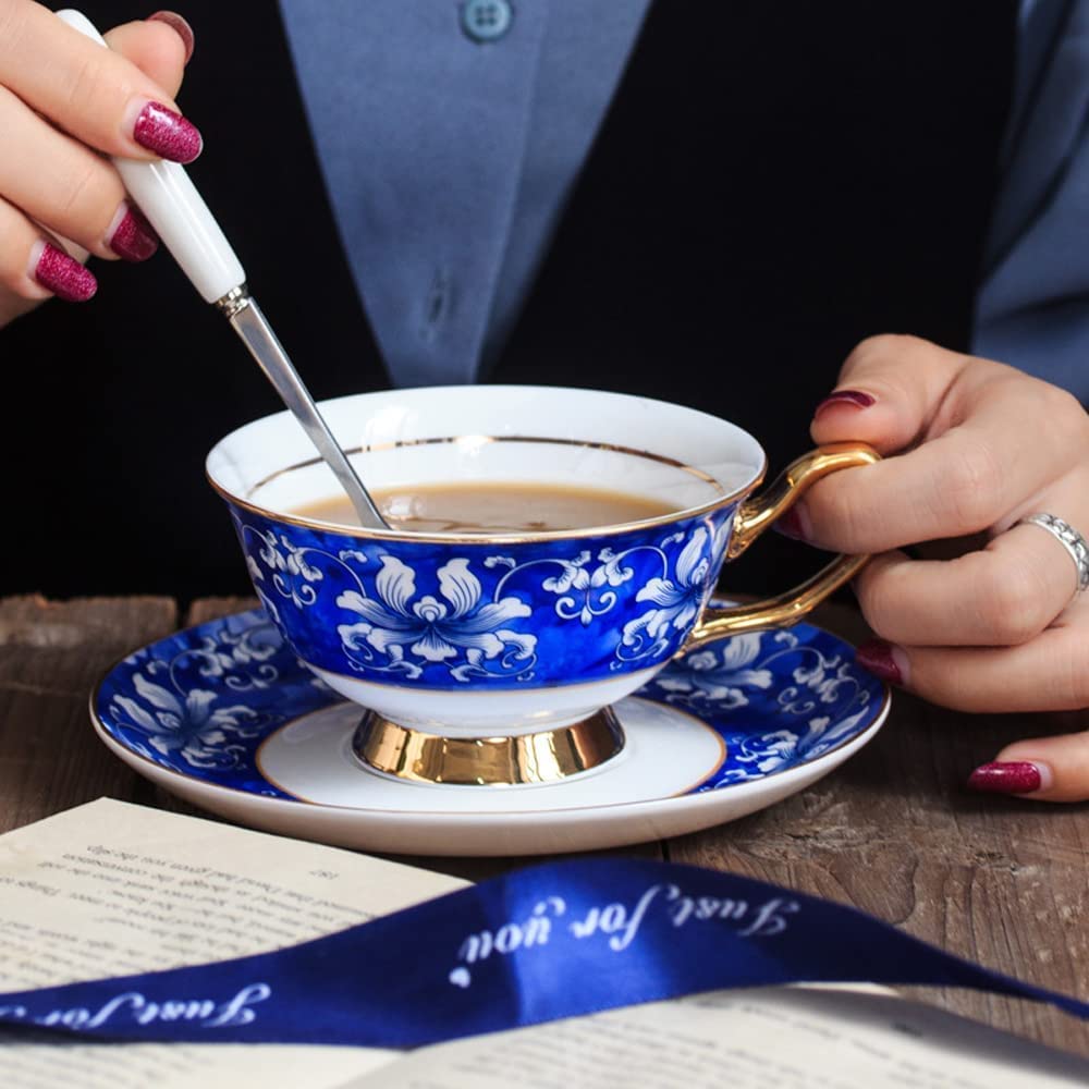 Filiżanka kawy ze złotym uchwytem wielokrotnym użyciem niebiesko -biały porcelanowy w chińskim stylu herbata Izolowana kawa Ceramiczna 6 uncji kawa zestaw kawy