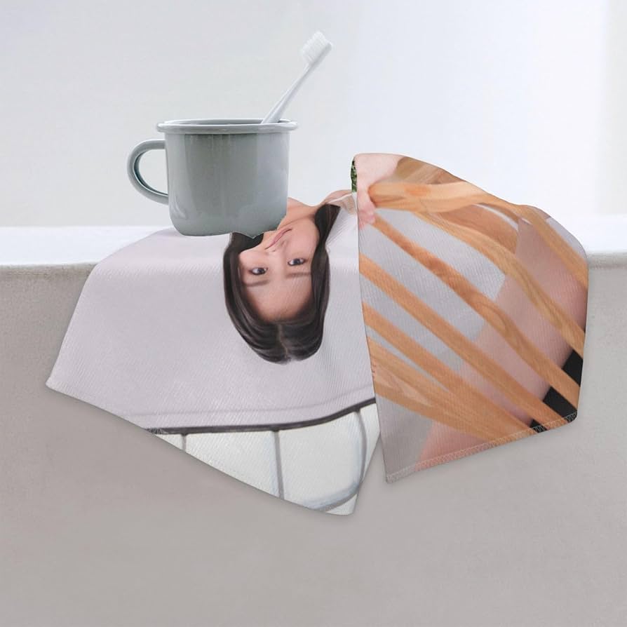 美品❤️フェラガモ❤️ビーチタオル Amazon.co.jp: 人気堀北美桜 フェイスタオル ビーチカーペット